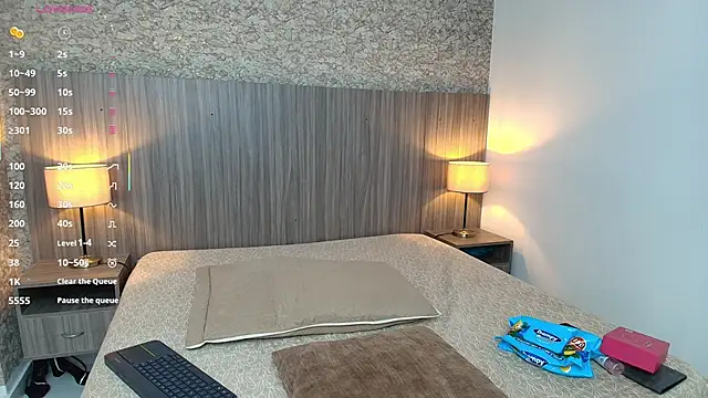 zoe_bermudez's cam snapshot