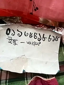 Sweety_queen2580's cam snapshot