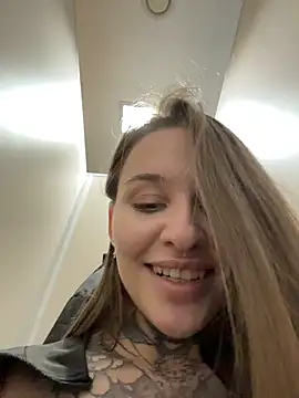 KishaMur live sex cam