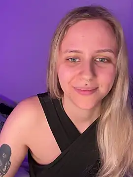 lunawolf21 live sex cam