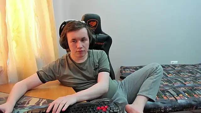 iliaskrislove live sex cam