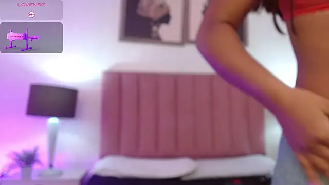 SweetMilie_gh's cam snapshot