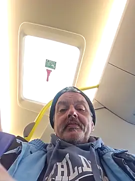 Fonse1860 live sex cam