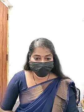 tamil_Sigappu_Roja's cam snapshot