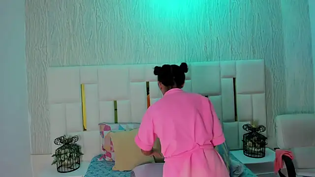 mia_vy's cam snapshot