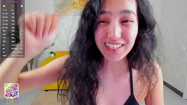 FlirtyAura's cam snapshot