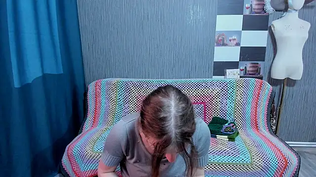 pa1e_pr1ncess's cam snapshot