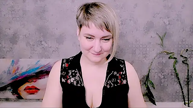 Djullia's cam snapshot