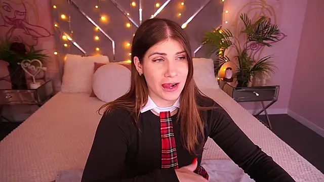 CassandraGood live sex cam