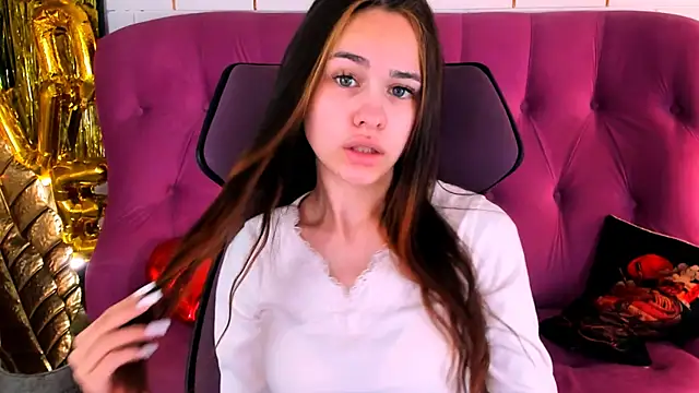 UliaNeer's cam snapshot