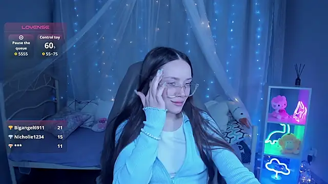 AshleyGlover's cam snapshot