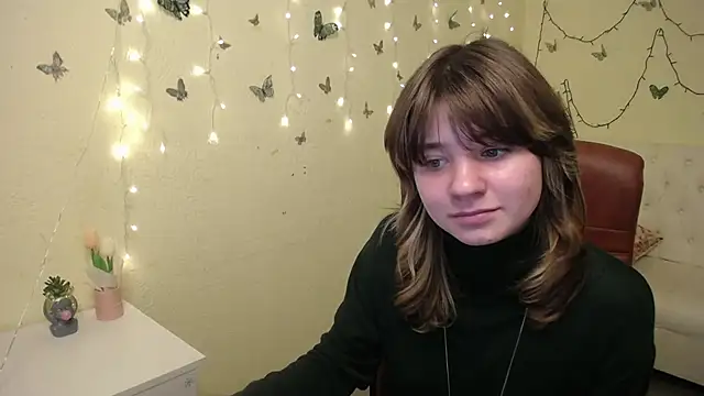 AnnaWest_'s cam snapshot