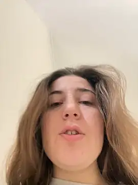 kate_nicepops999114's cam snapshot