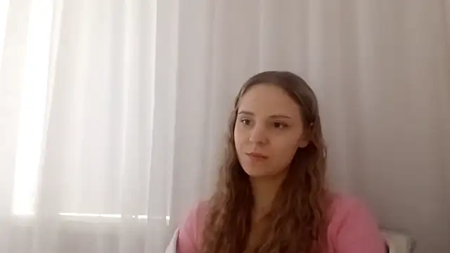 CrackShirker's cam snapshot