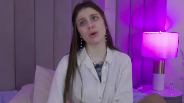 EileenElfie's cam snapshot