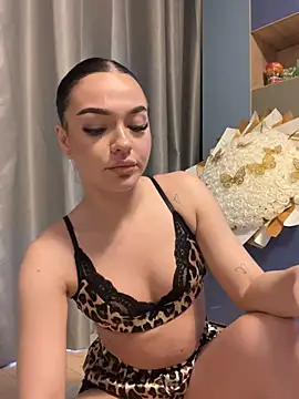 SashaLorrenz's cam snapshot