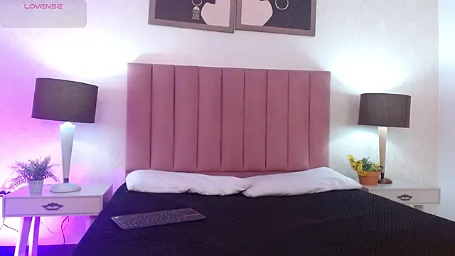 SweetMilie_gh's cam snapshot