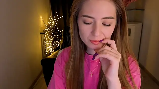 Alice_Chain's cam snapshot