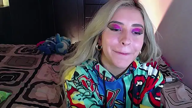 saradiazxxx's cam snapshot