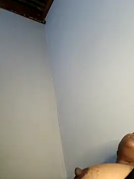 BrownEyed_K's cam snapshot