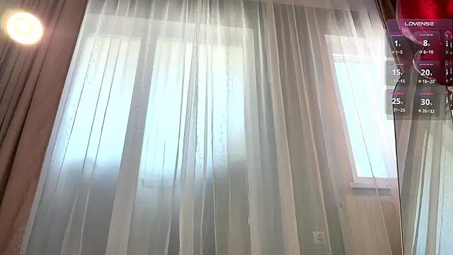 GlaydsLeveto live sex cam