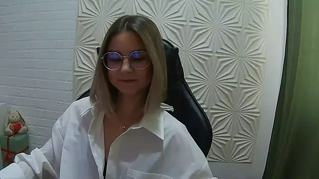 IceMayes's cam snapshot