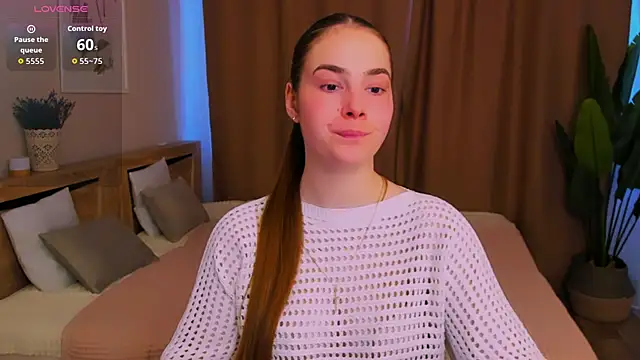 Maddy_Wood_'s cam snapshot