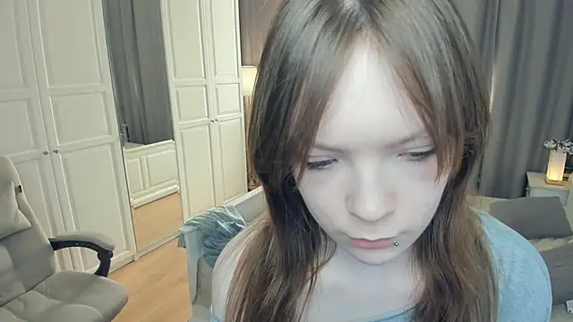 LavenderMitten's cam snapshot