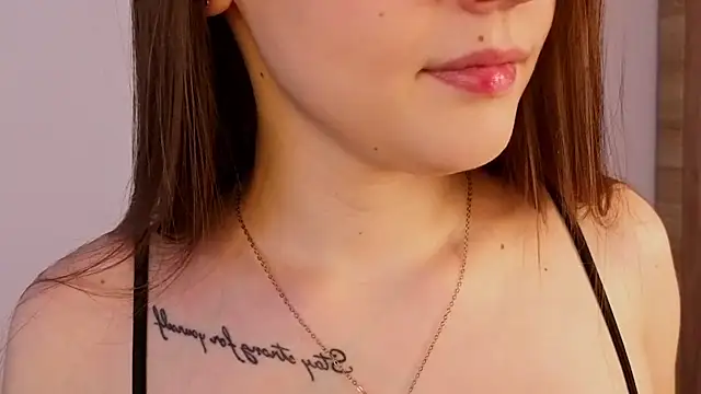 ReneeCosden's cam snapshot