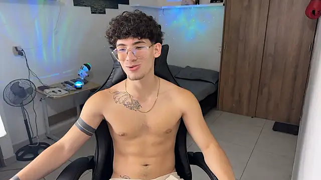 Kisan_Smith live sex cam