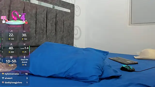 Nicol_TransGirl live sex cam