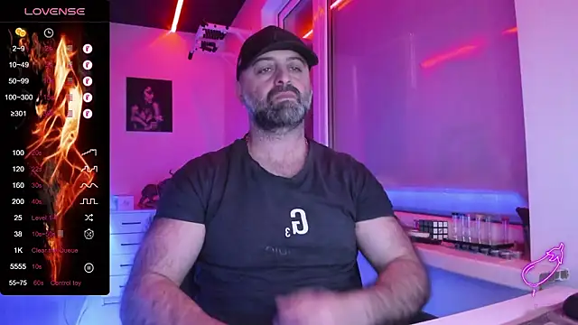 HAIR-MAN's cam snapshot