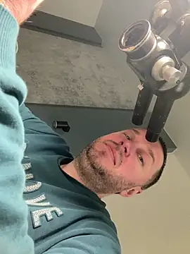 DorianJeday's cam snapshot