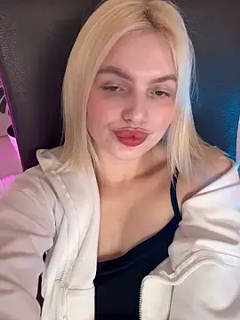 AmeliaWeells's cam snapshot