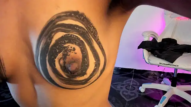 meganthompsonn22's cam snapshot