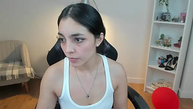 _BellaEvans_'s cam snapshot