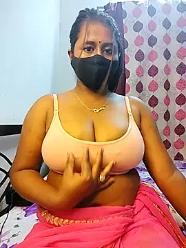 LoveLy-Soneya's cam snapshot