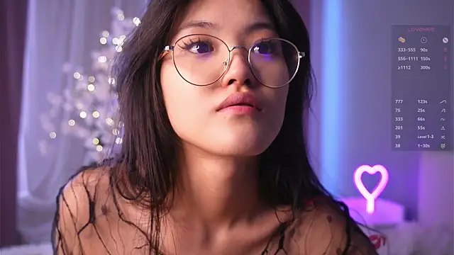 FancyEsten's cam snapshot