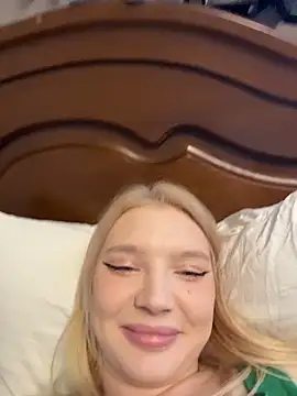 AmmyHot's cam snapshot