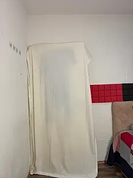 ShantelSexyYoungMilfie's cam snapshot