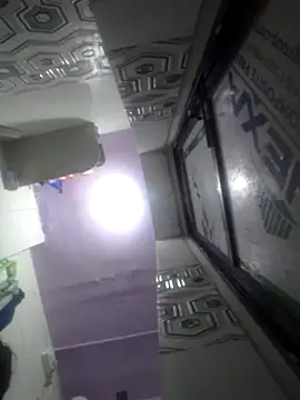 neha007-K's cam snapshot