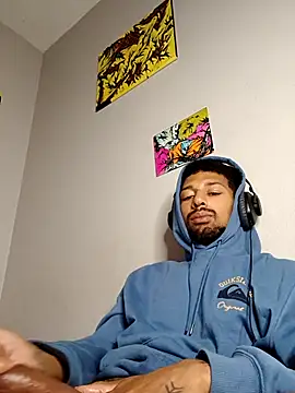 BigPrettyDick777 live sex cam