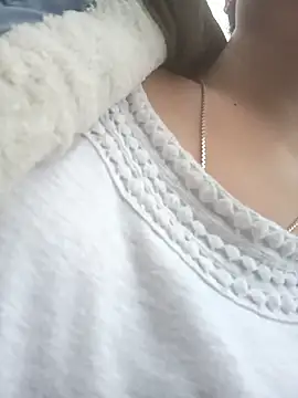 nangmo's cam snapshot