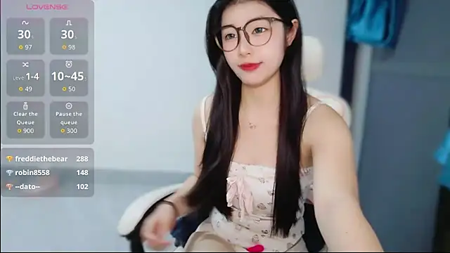 -XiaoYu-777 live sex cam