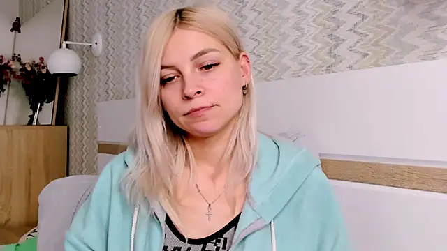 FoxyKathryn's cam snapshot