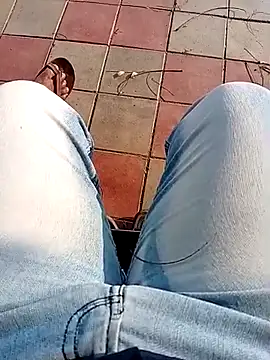 Horny-boyyy live sex cam