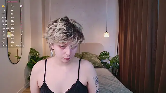 SpiderrArti's cam snapshot