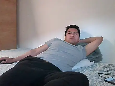 sweetpinoy2027 live sex cam