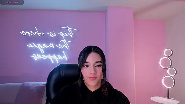 CarolineEvans_x live sex cam