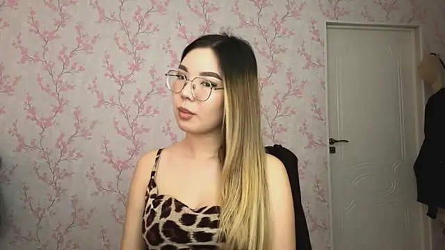 Elina_Mottel's cam snapshot